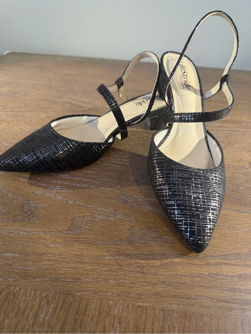 Life Stride Black Slingback Heels with Silver Crosshatch